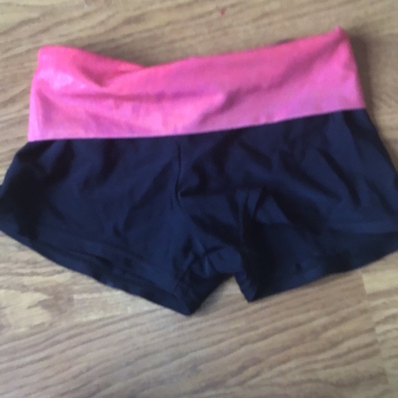 Leo and shorts bundle! - Picture 2 of 7